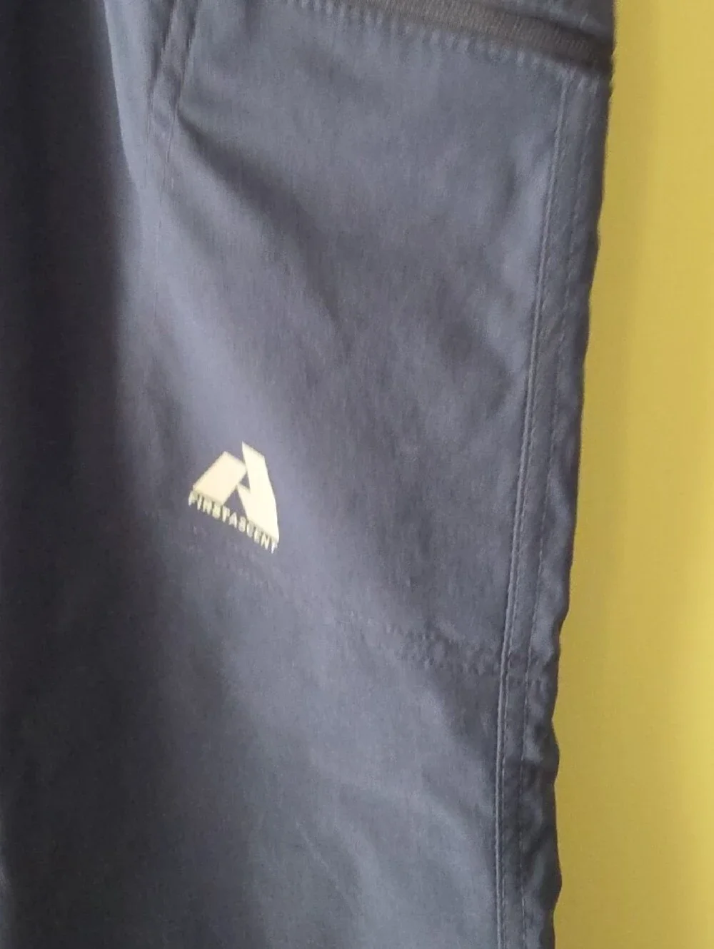 Eddie Bauer Women's Cargo Pants - Navy